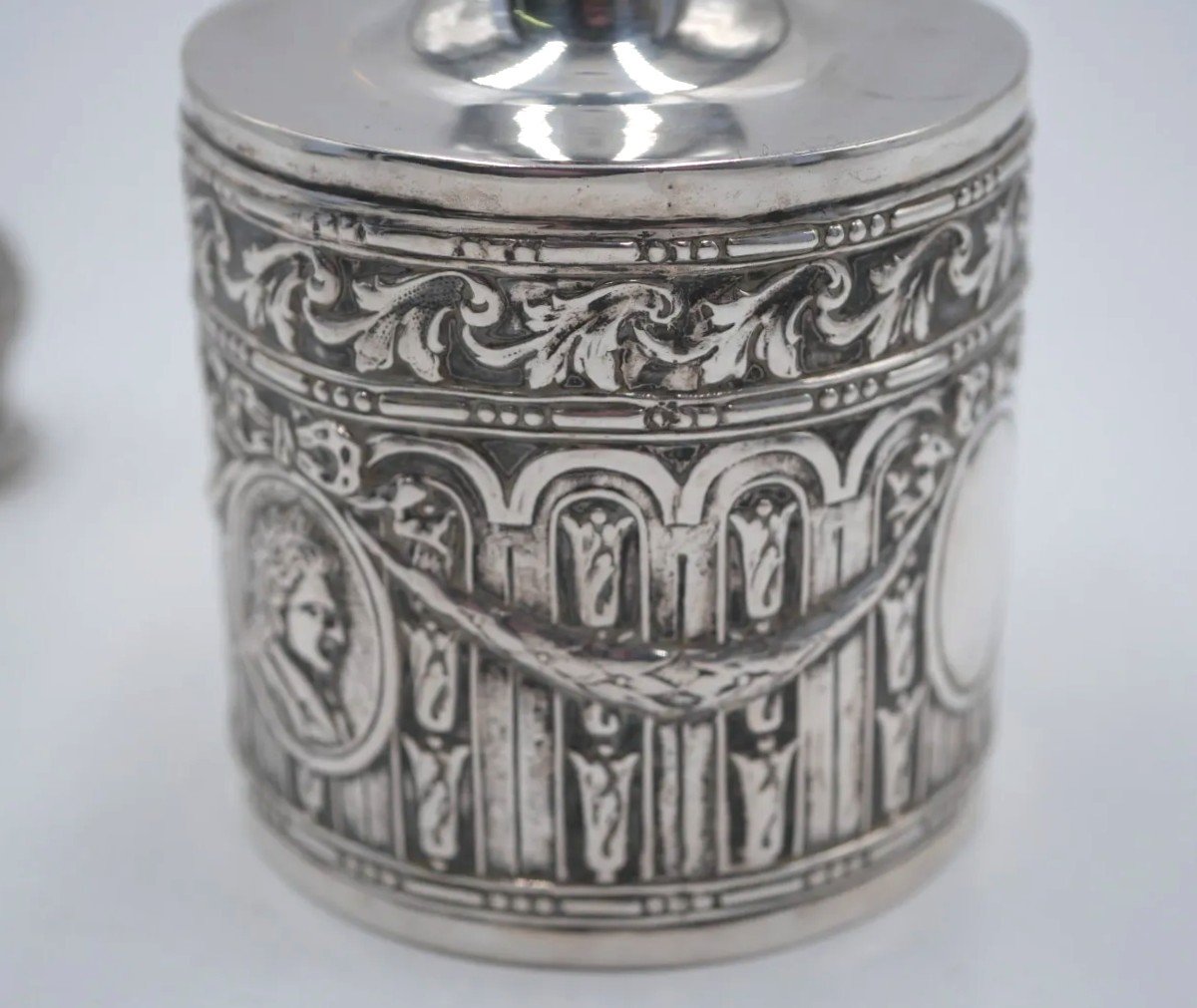 Hanau Sterling Silver Tea Box-photo-4