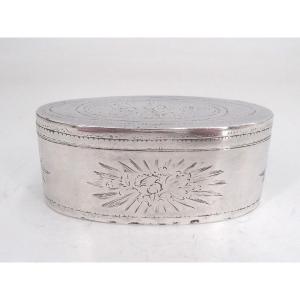 Oval Snuff Box In Sterling Silver 18th Century