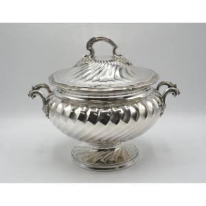 Tureen Or Covered Vegetable Dish In Sterling Silver