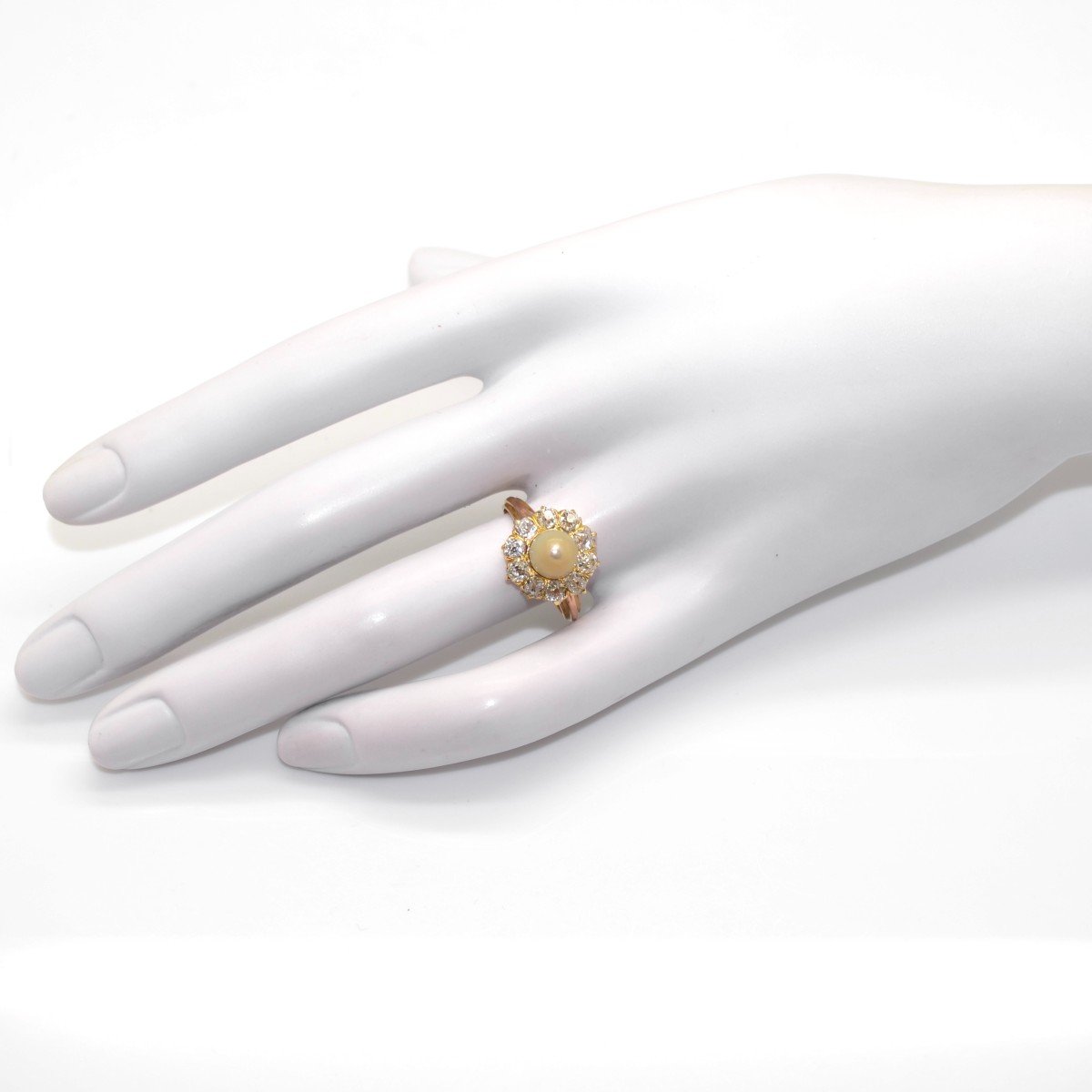 Daisy Diamond And Natural Pearl Ring-photo-2