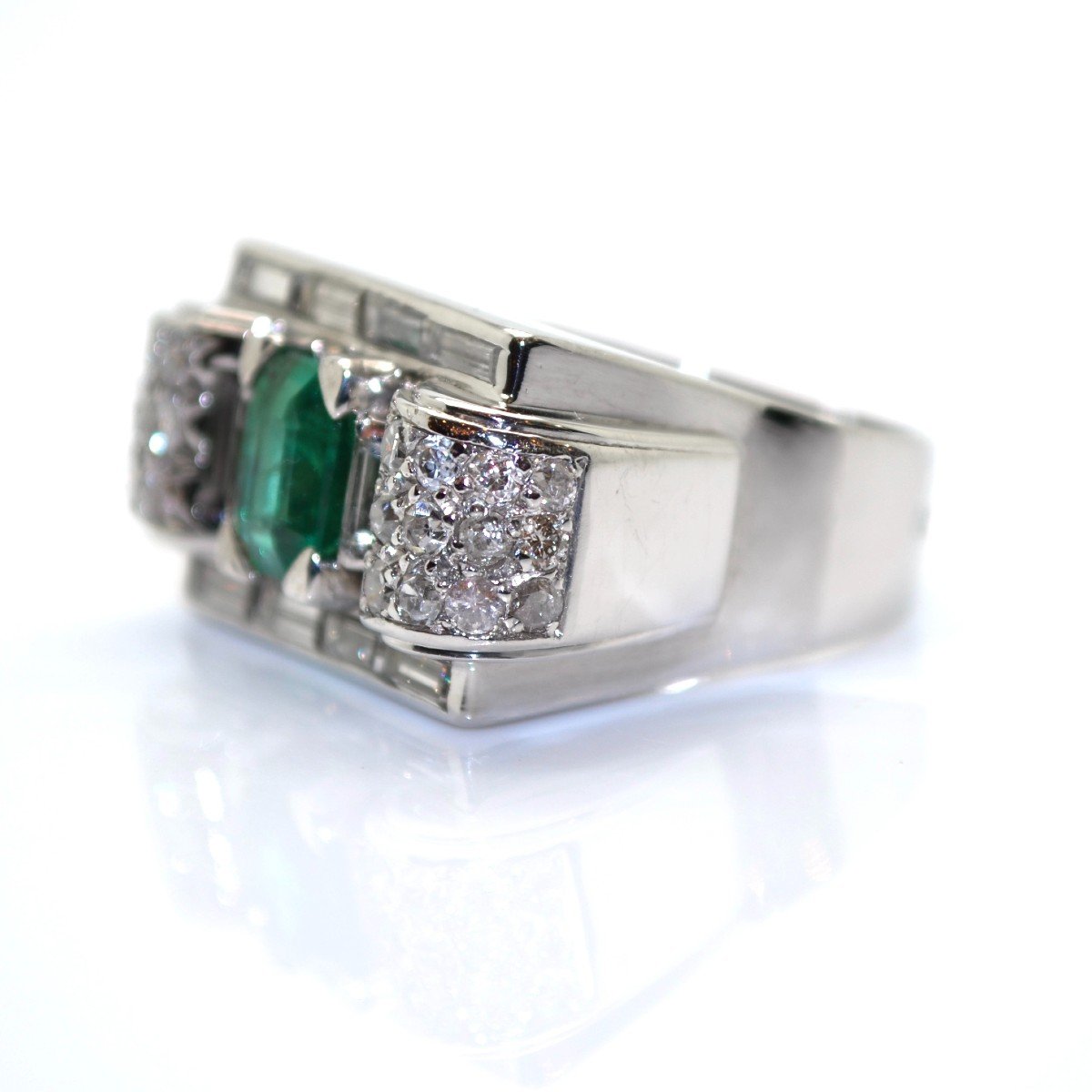 Art Deco Emerald And Diamond Ring-photo-2