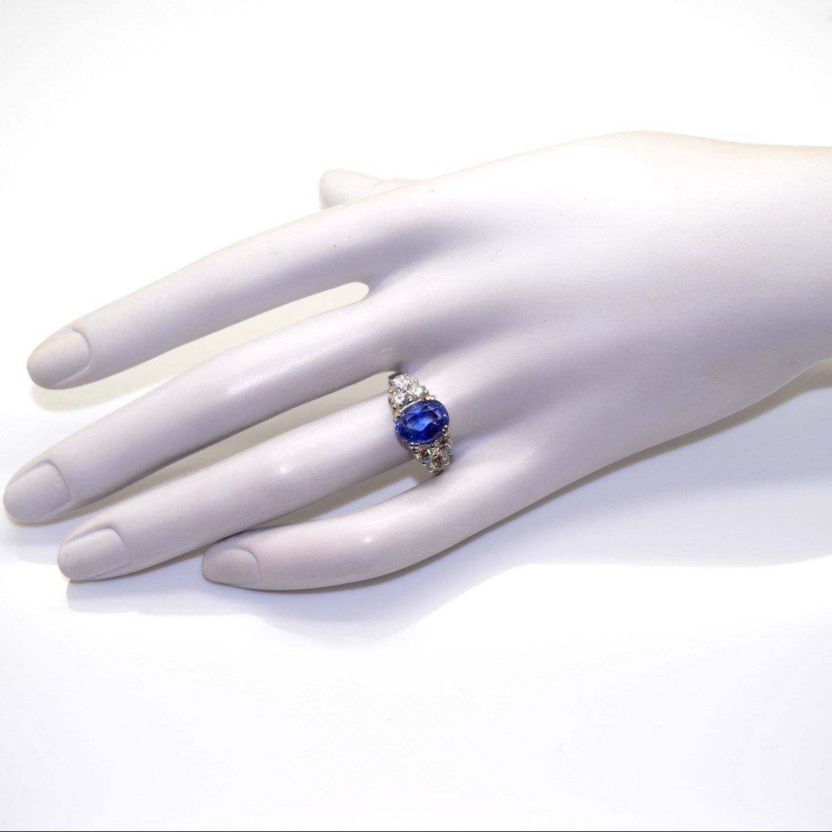 Sapphire And Diamond Ring-photo-1