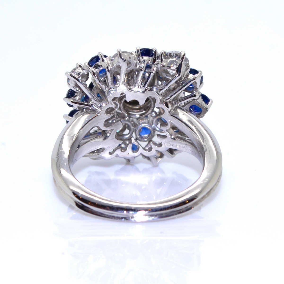 Flower Diamond And Sapphire Ring-photo-2