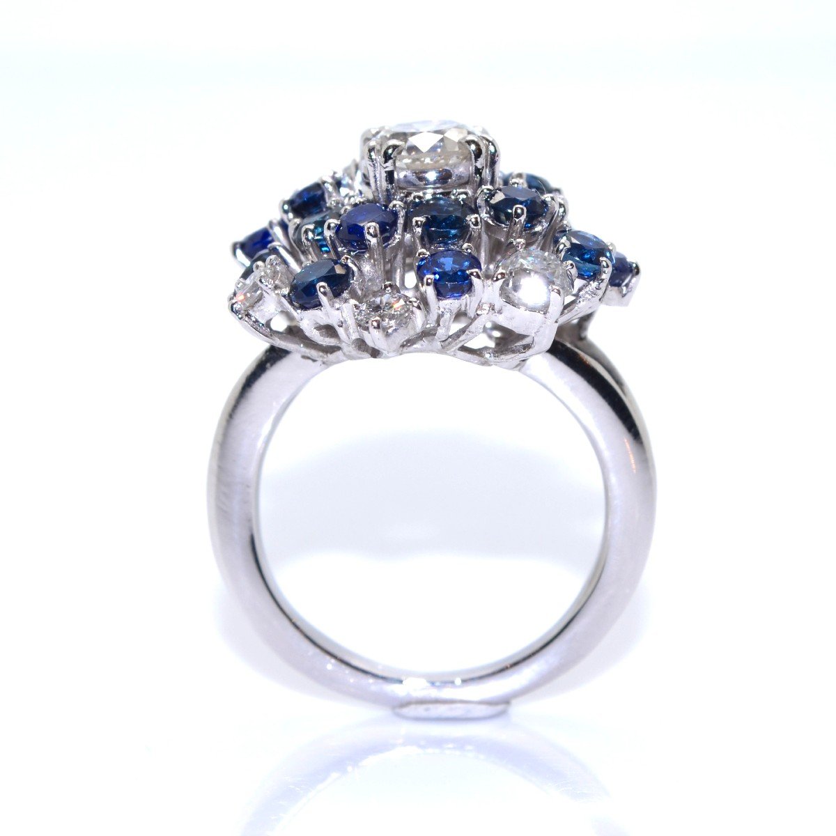 Flower Diamond And Sapphire Ring-photo-2