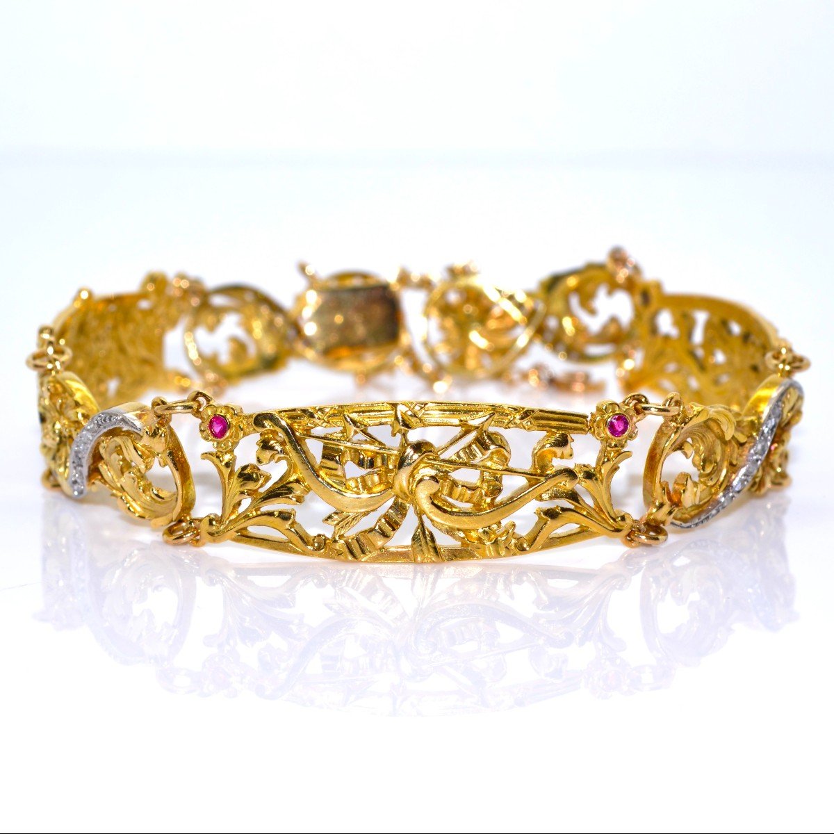 Antique Gold And Diamond Bracelet-photo-3