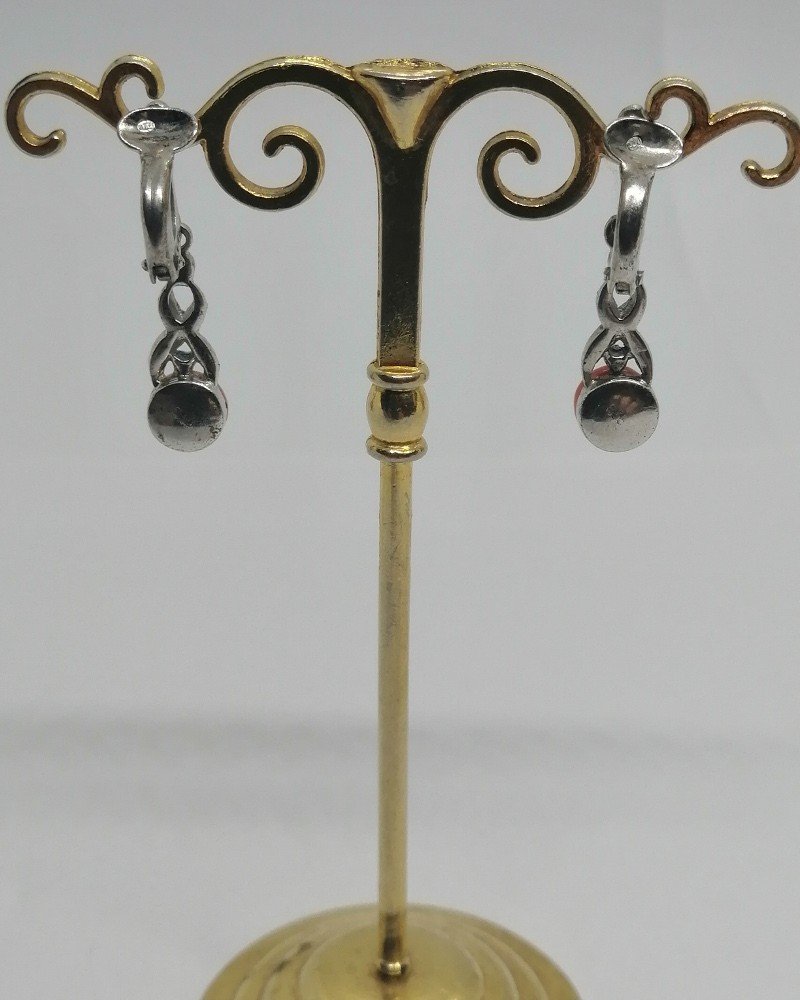 Clip Dangling Silver Ears, Paving Marcasites And Coral Button, Art Deco.-photo-1