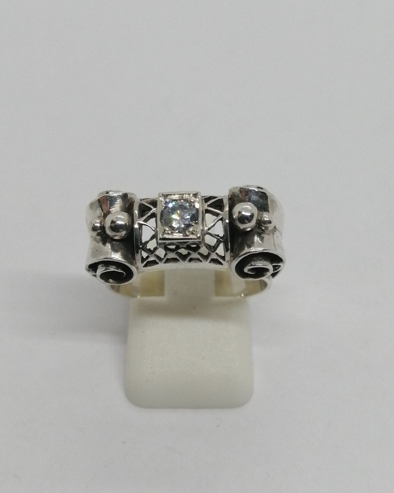Silver Ring, Typical Art Deco Model, Openwork, Parchment-style Roller And Set With A Zirconium.