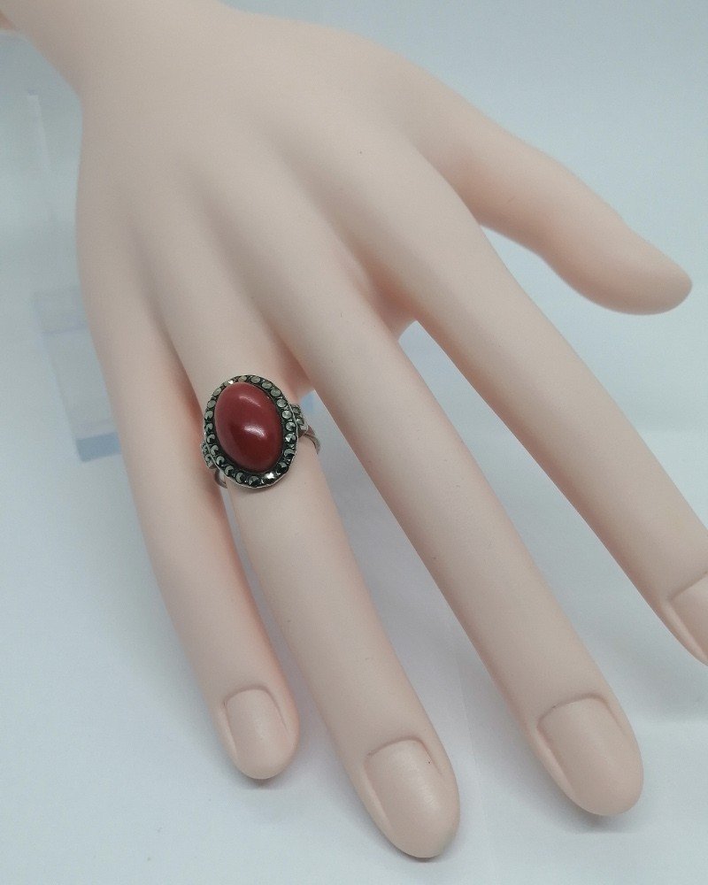 Bague Argent, Cabochon De Corail Et Entourage De Marcasites, 1925, Art Déco.-photo-1