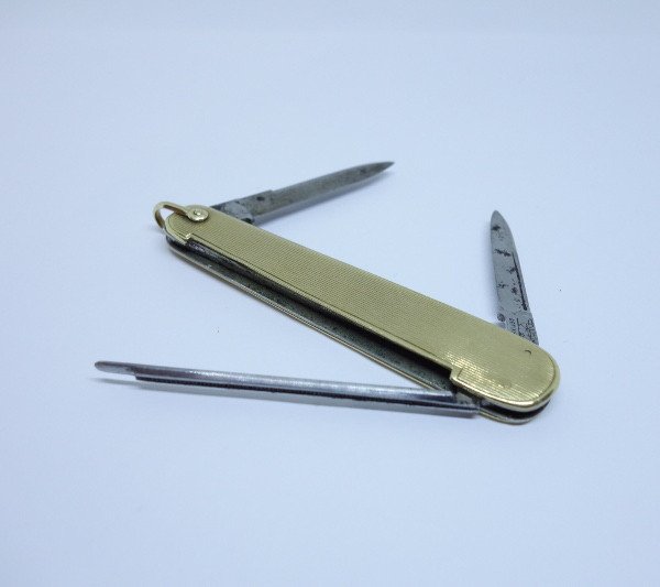 Small Gold Woman Pocket Knife.-photo-2