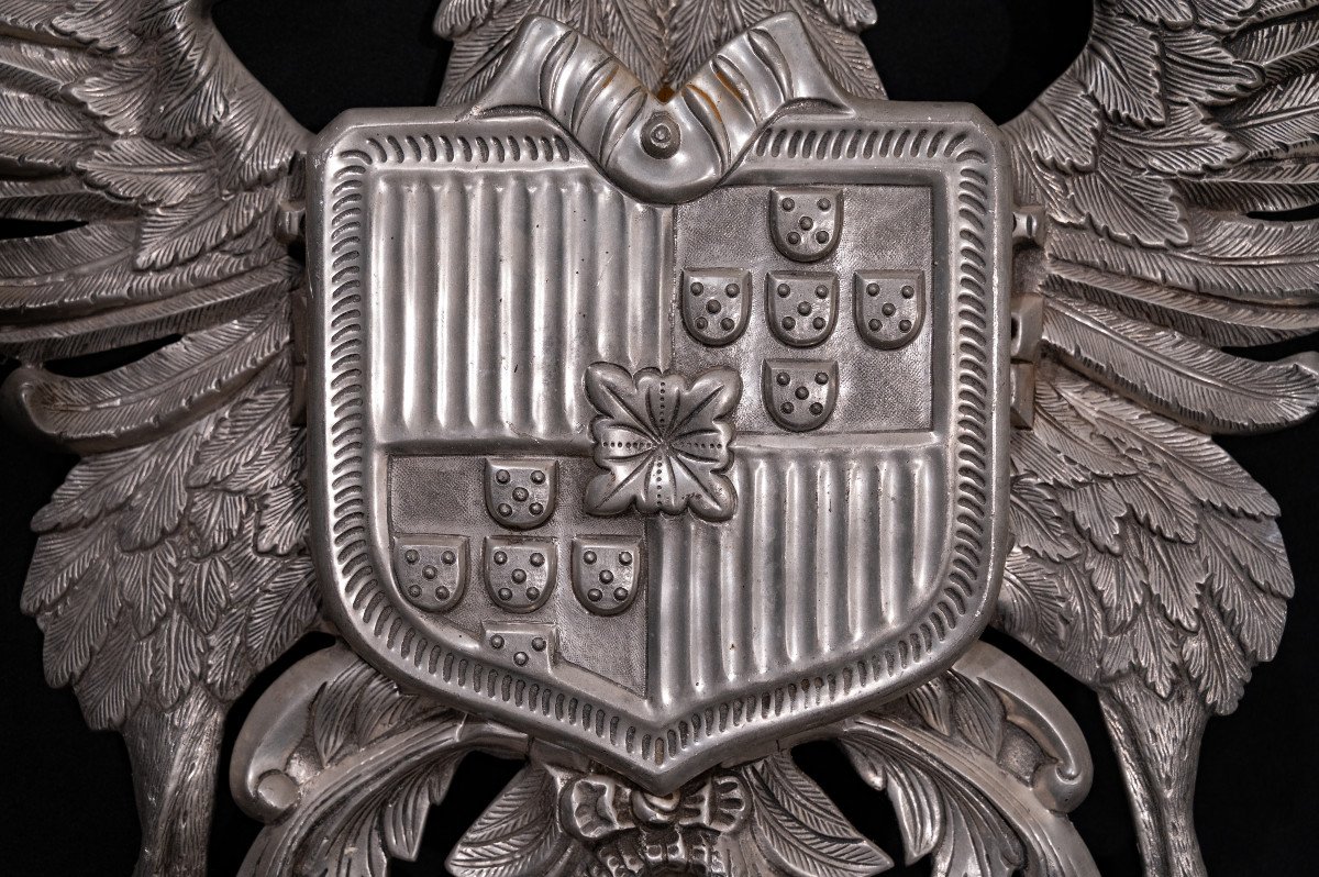 Coat Of Arms With Coat Of Arms-photo-3