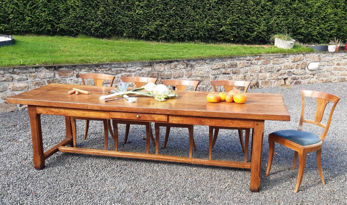 Farmhouse Table