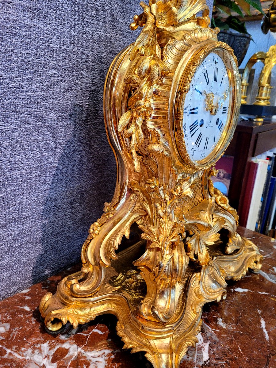 Important Rocaille Clock In Gilded Bronze-photo-3