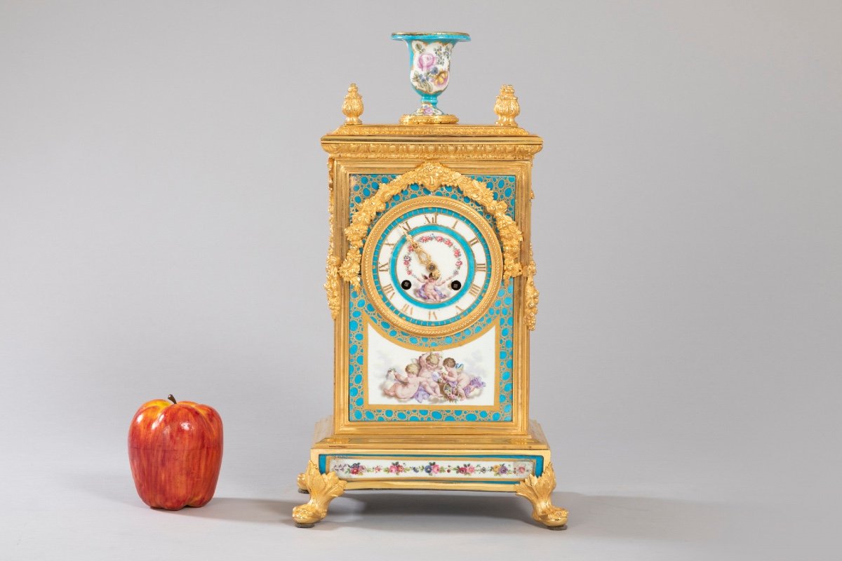 Borne Louis XVI Clock In Gilt Bronze With Mercury And Sèvres Porcelain-photo-2