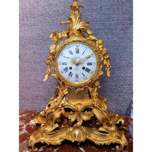 Important Rocaille Clock In Gilded Bronze