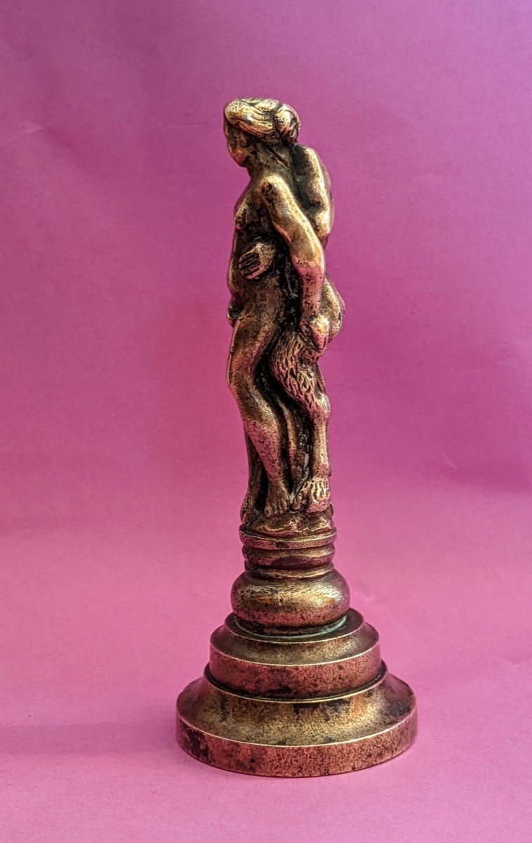 Cachet, sceau en bronze. Faune et nymphe-photo-2