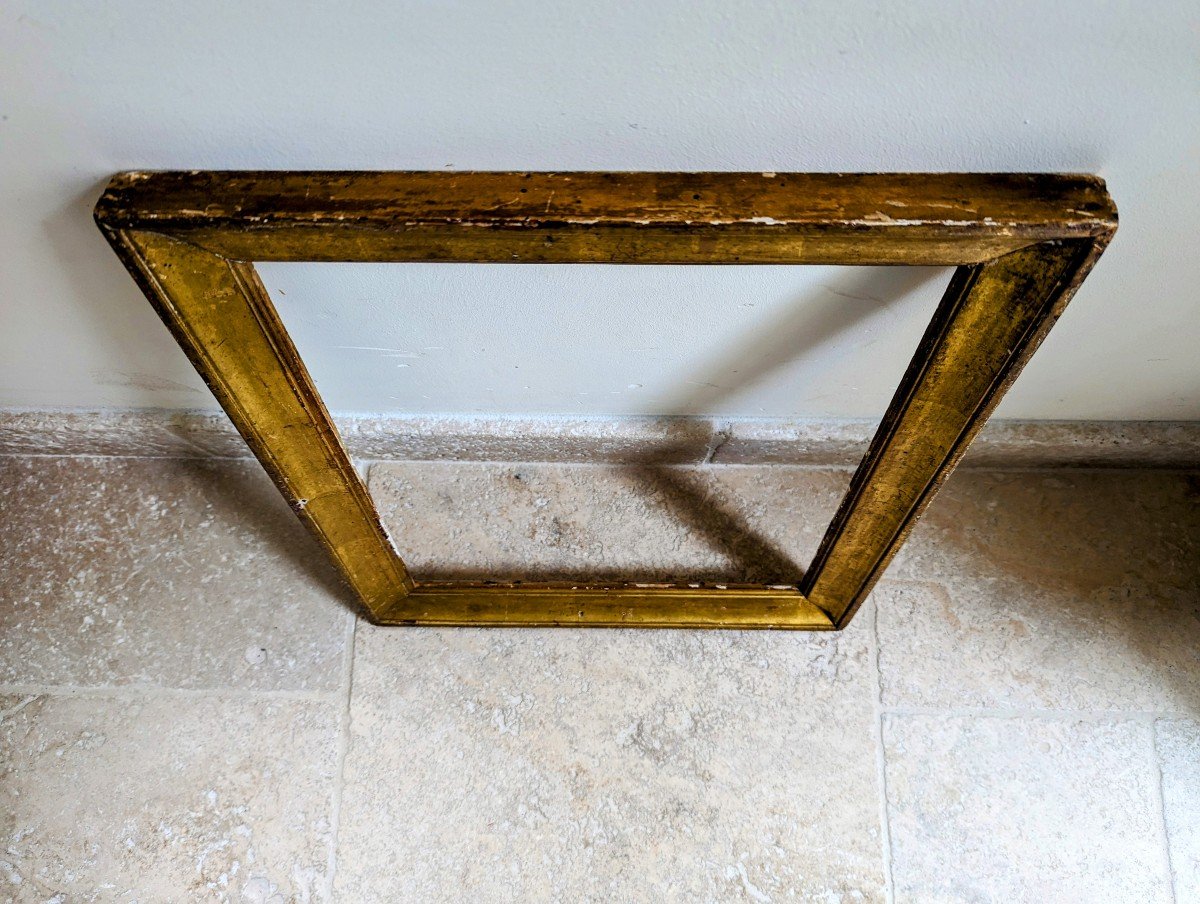 Frame In Molded Gilded Wood-photo-1