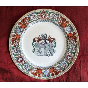 Assiette armoriée. Florentine Minton 1862