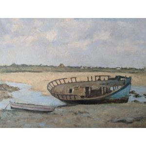 Martin-sauvaigo. Bateau échoué sur une plage bretonne.