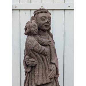 Vierge à l'Enfant en Granit. Calvaire Breton 