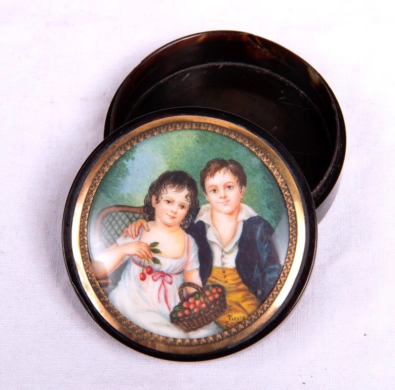 First Half Of The 19th Century - Tortoiseshell Snuffbox Signed Pierre Bouvier With Miniature