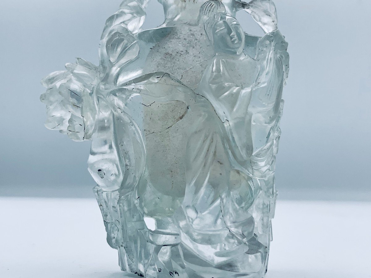Petit Vase Couvert - Cristal De Roche à Décor En Relief - Chine - 20ème Siècle. -photo-2