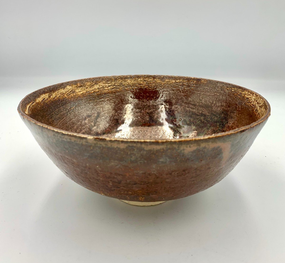 Mami Kanno (20th Century) - Brown Porcelain Stoneware Bowl