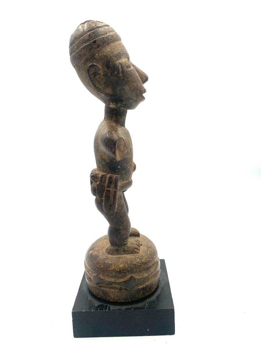 Statuette Représentant Un Personnage Au Chapeau - Bois Sculpté - Congo - 20ème Siècle-photo-2