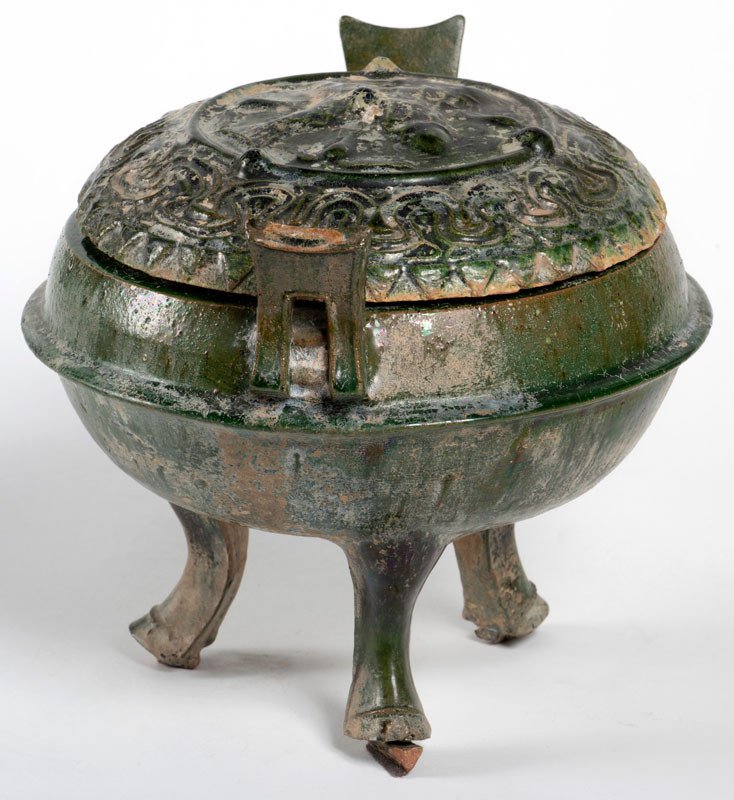 China Han Style - Green Tripod Ding Covered Pot With Fish Decoration-photo-2