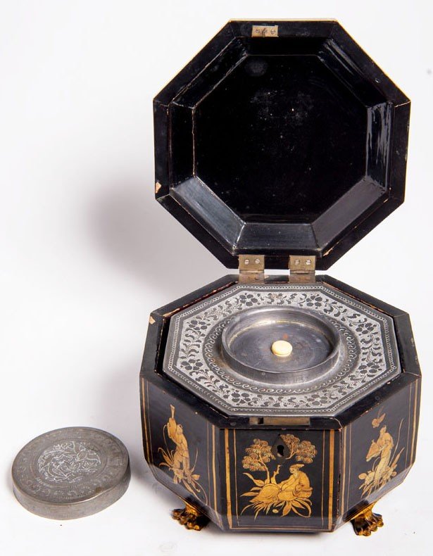 Imposing Decorated Octagonal Tea Box - China Or Japan, Late 19th Century-photo-3