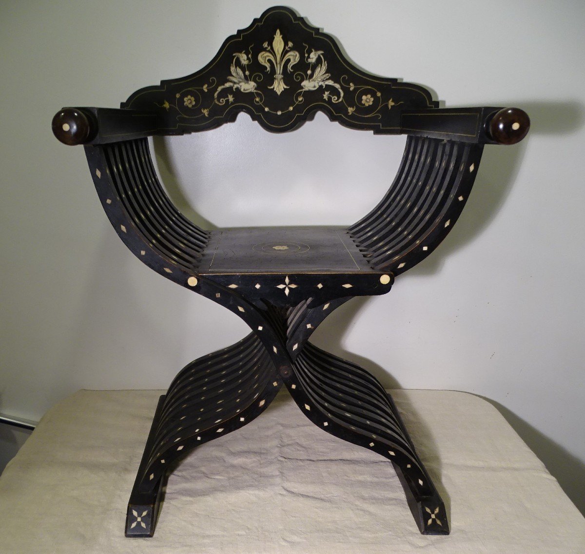 Italian Curule Armchair In Ebony And Bone Inlay In The Oriental Taste XIX-photo-4