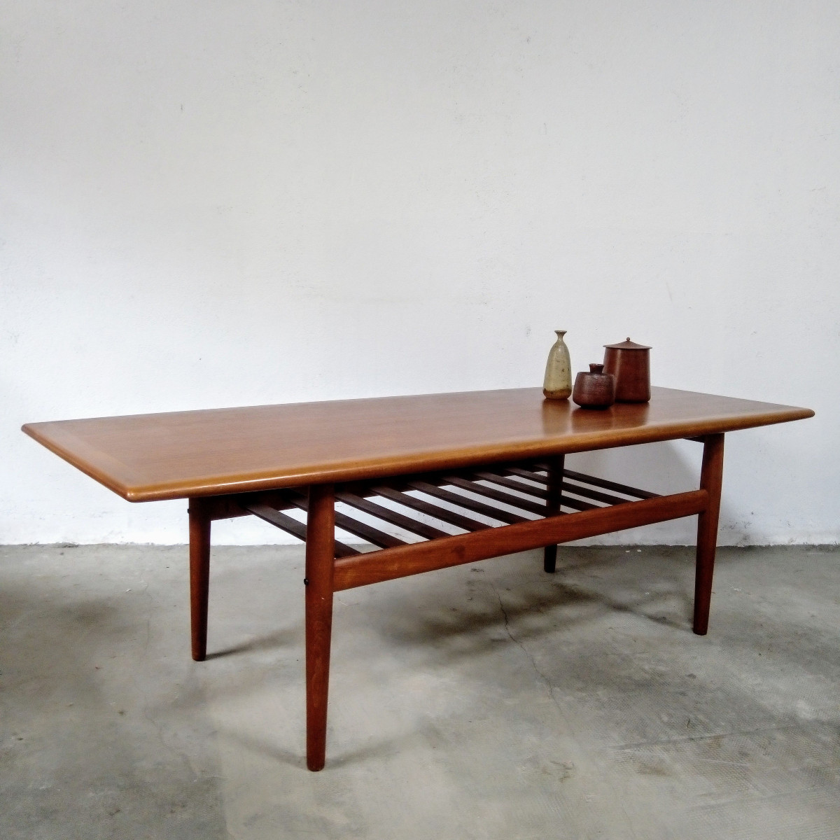 Grete Jalk Teak Coffee Table-photo-1