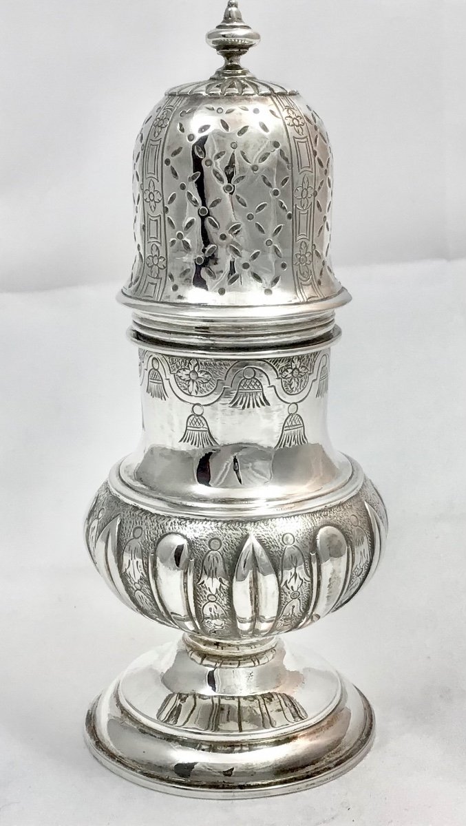 Régence Mustard Pot, Sterling Silver, 18th Century, Northern France Or Southern Netherlands