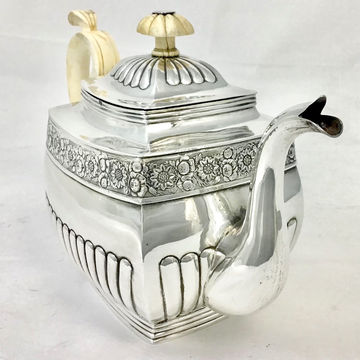 Moscow 1829, Solid Silver, Teapot, Vermeil Interior -photo-3