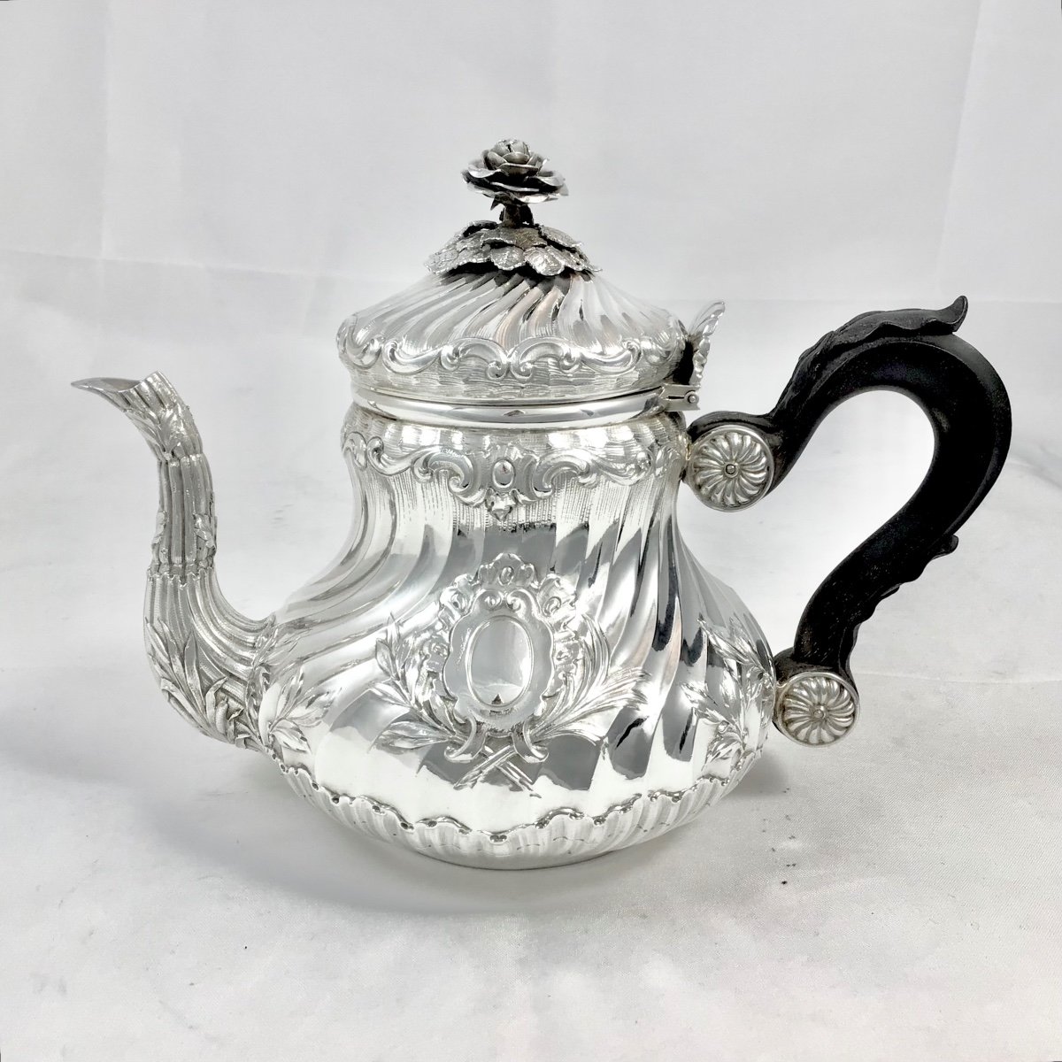 Boin Taburet, Paris Circa 1870 -1890, Louis XV Teapot, Solid Silver -photo-2