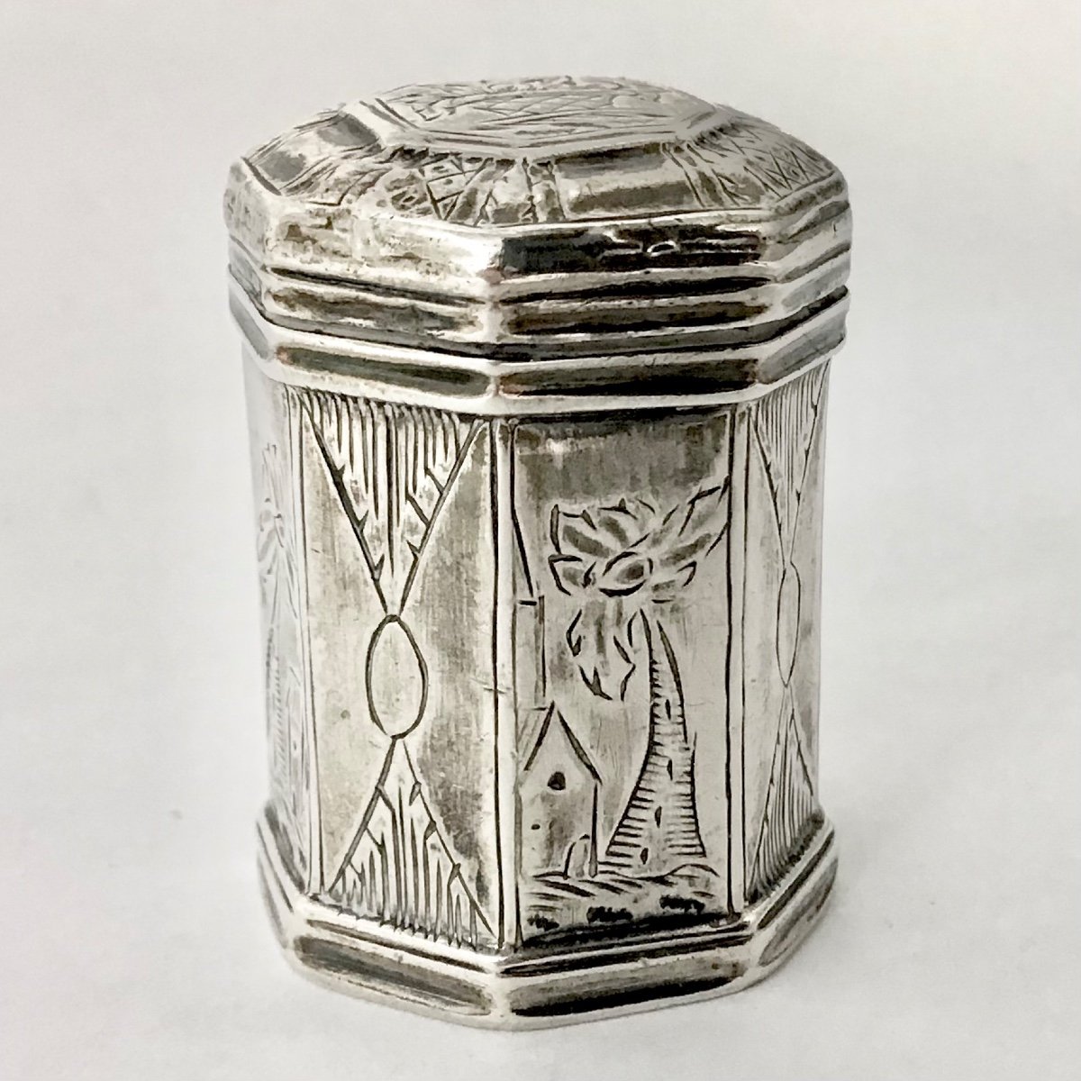 Ath 1753, Queen's Water Box, Solid Silver-photo-2