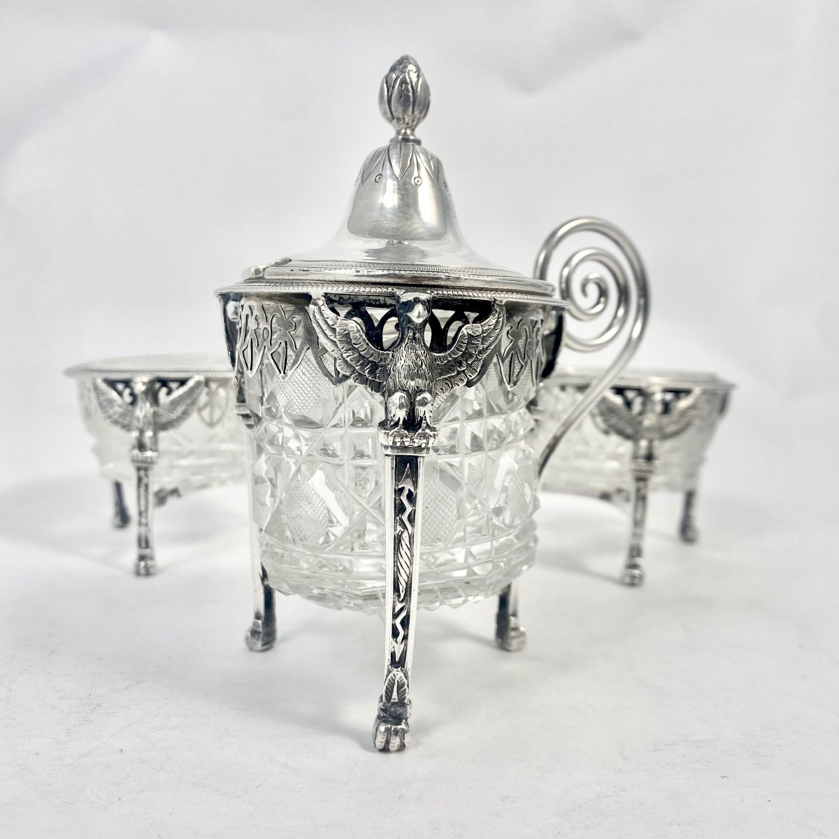 Paris 1798-1809, Two Salts And A Mustard Pot, Solid Silver And Cut Crystal, A. Mignerot-photo-2