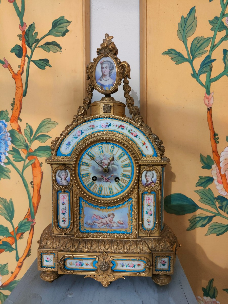 Bronze And Sevres Clock-photo-3