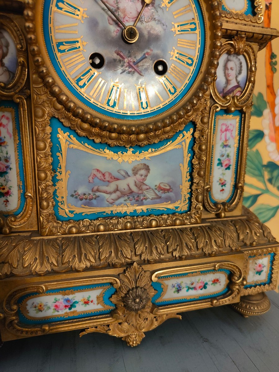 Bronze And Sevres Clock-photo-4