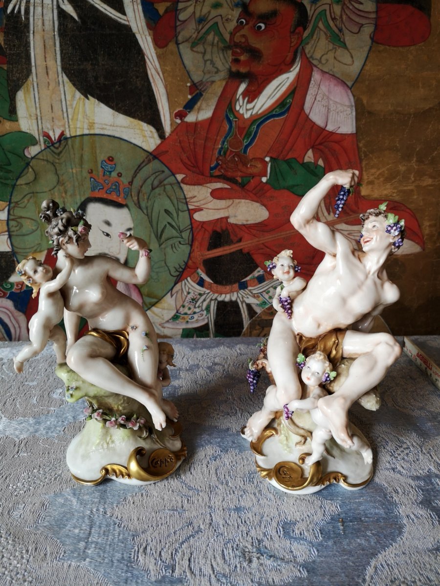  Paire De Groupes En Porcelaine De Capodimonte, Par Giuseppe Cappè 