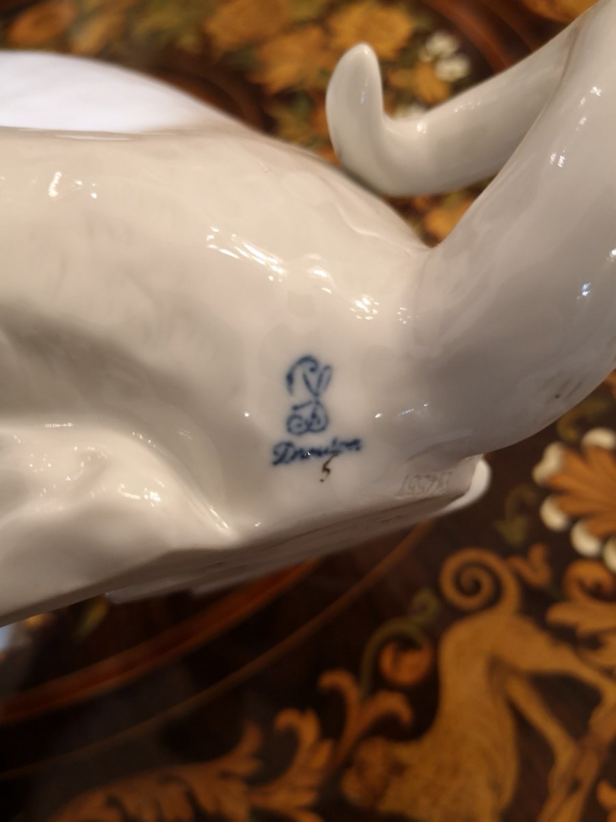 Pair Of Dresden Porcelain Dogs-photo-3