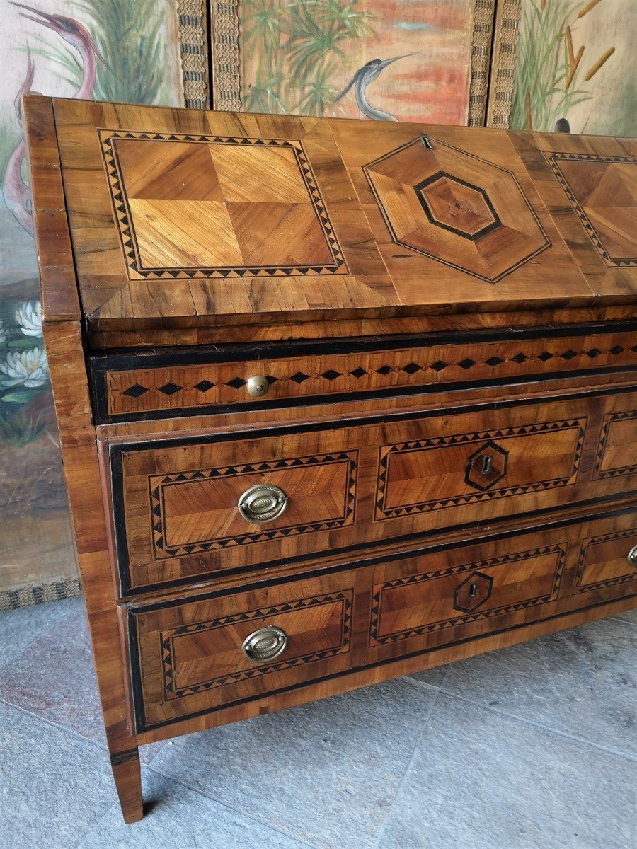 Bureau,  Period: 18th Century-photo-2