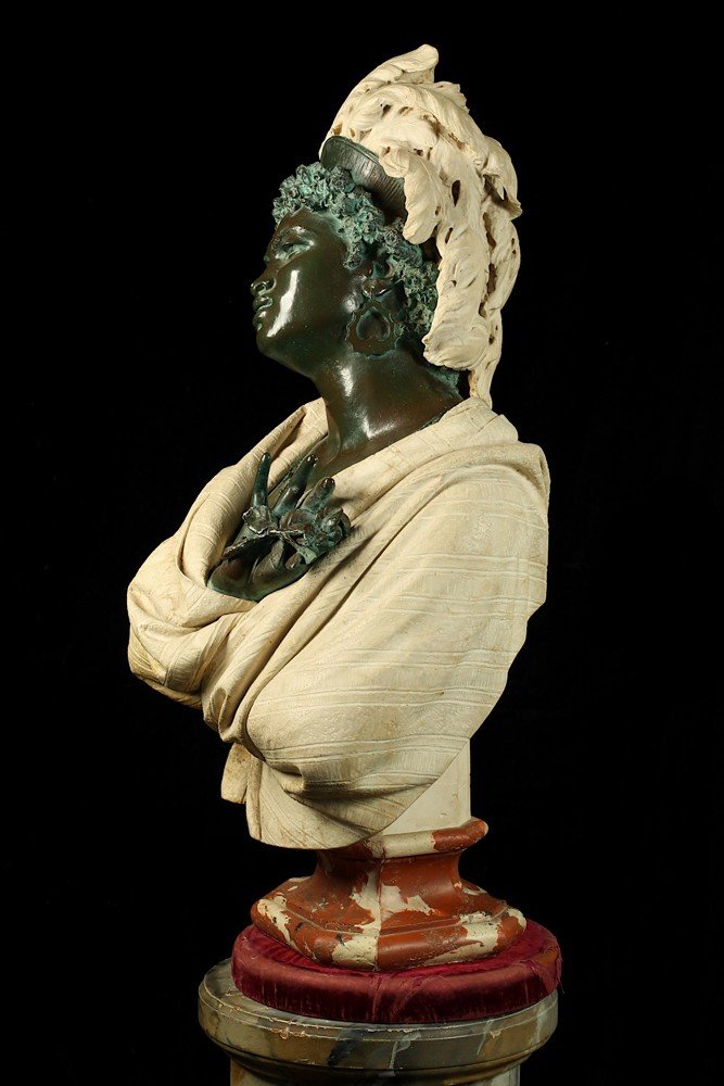 Bust Of A Woman On A Column-photo-1