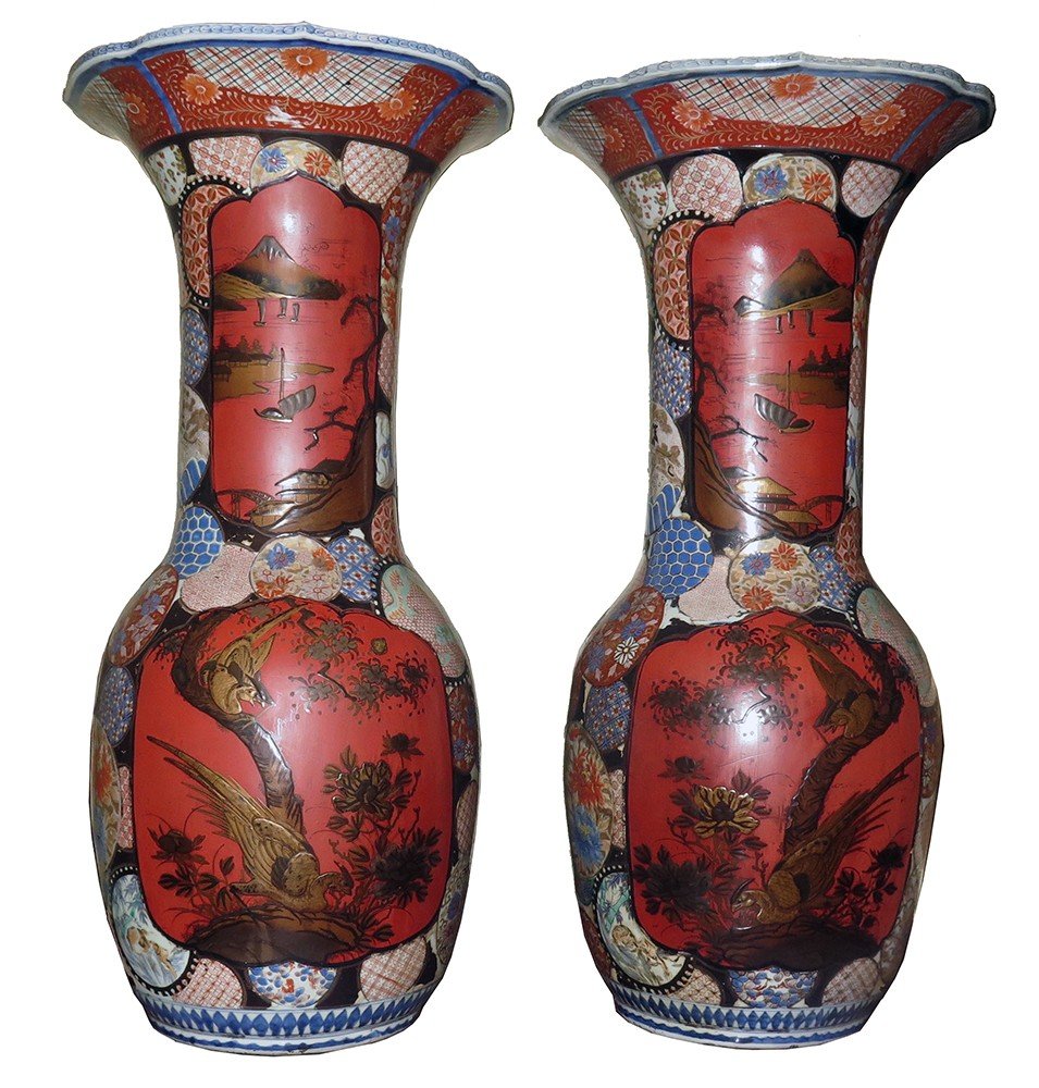 Paire De Grands Vases En Porcelaine Aux émaux Polychromes-photo-2