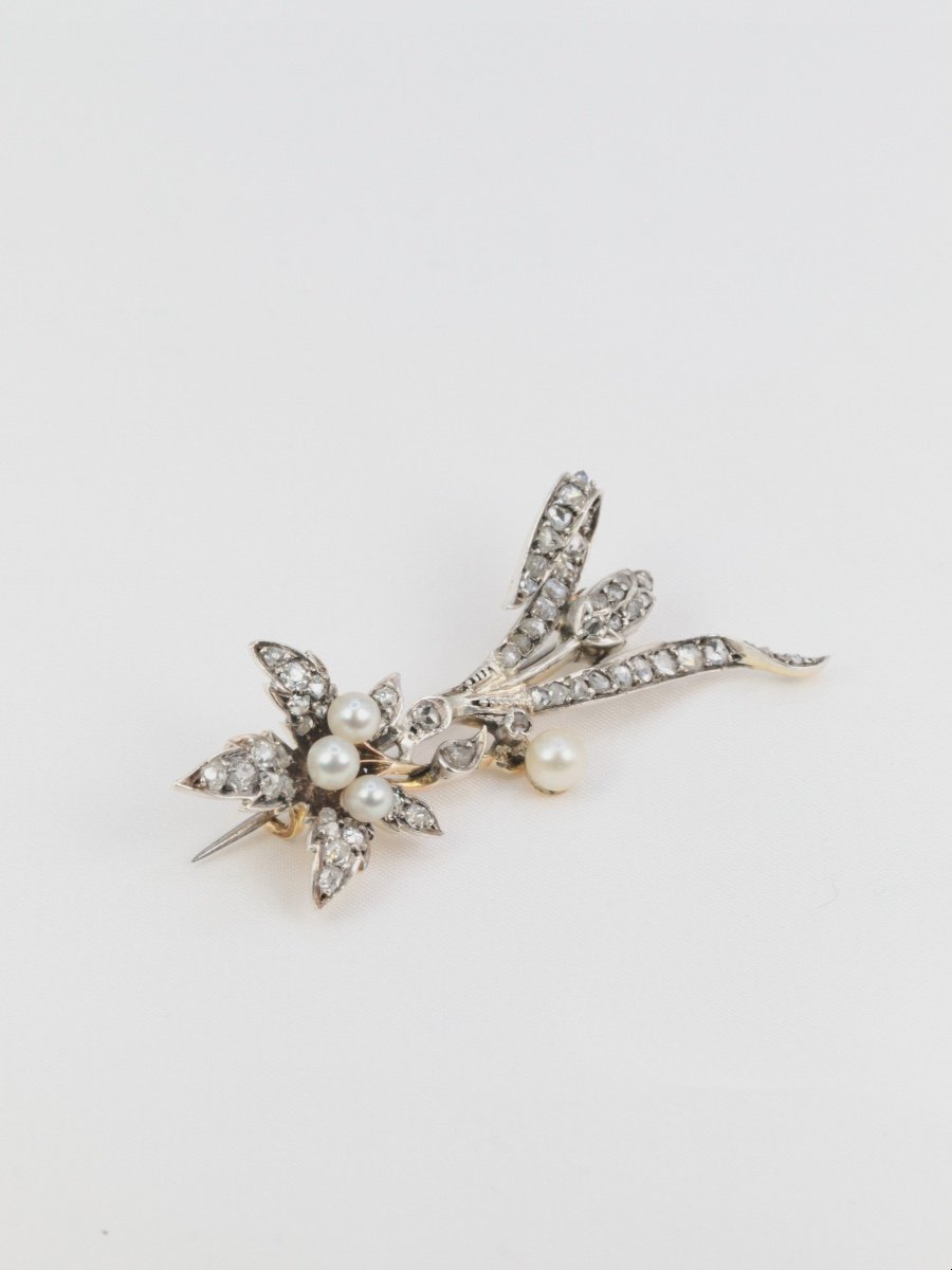 Broche Erable En Or, Diamants, Et Perles Fines-photo-3