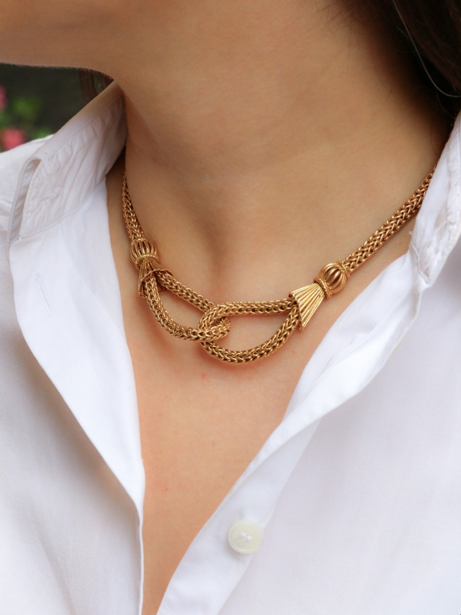 Vintage Yellow Gold Knot Necklace-photo-3