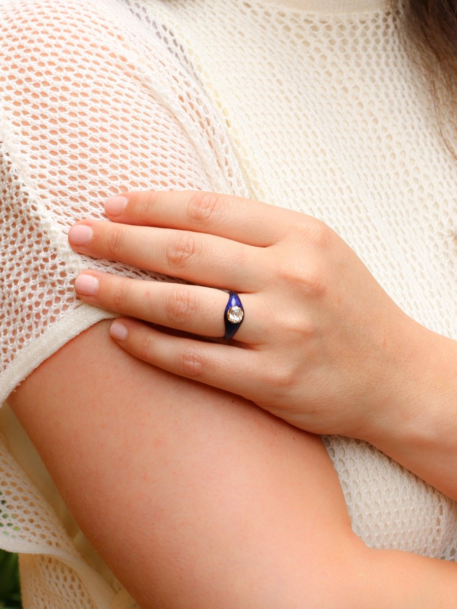 Yellow Gold Solitaire Ring With Blue Enamel Diamond-photo-4