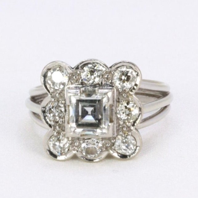 Marguerite Ring White Gold Platinum Square Diamond Old Cut