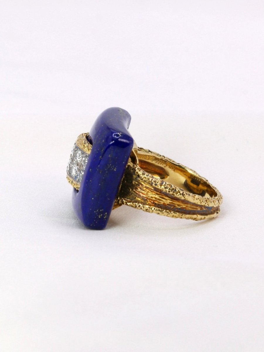 Van Cleef & Arpels Gold Diamond Lapis Lazuli Ring-photo-1