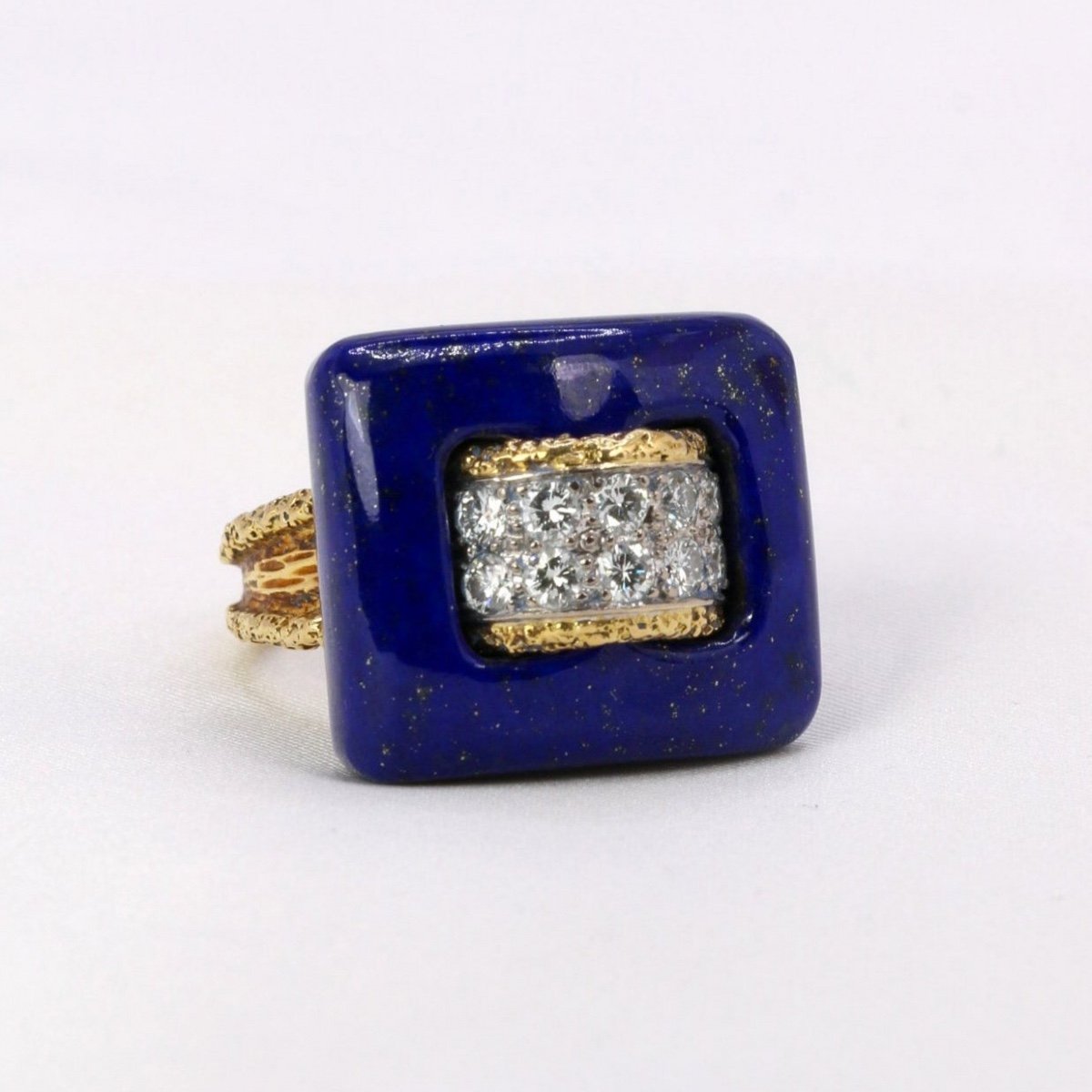 Van Cleef & Arpels Gold Diamond Lapis Lazuli Ring