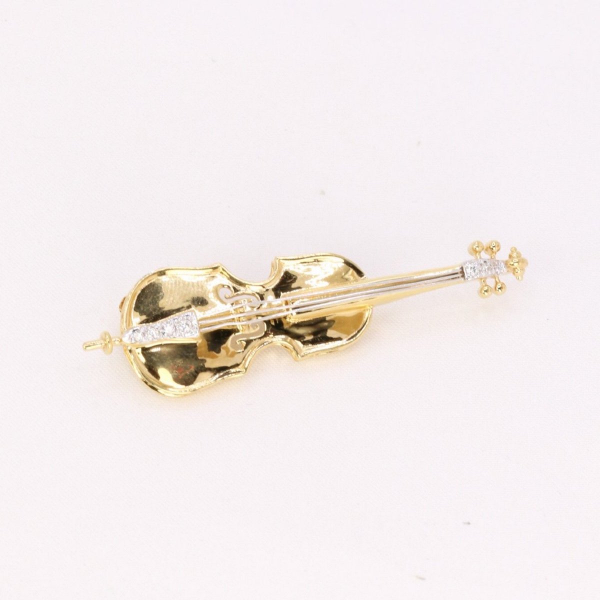 Vintage Cello Brooch Yellow Gold Diamonds